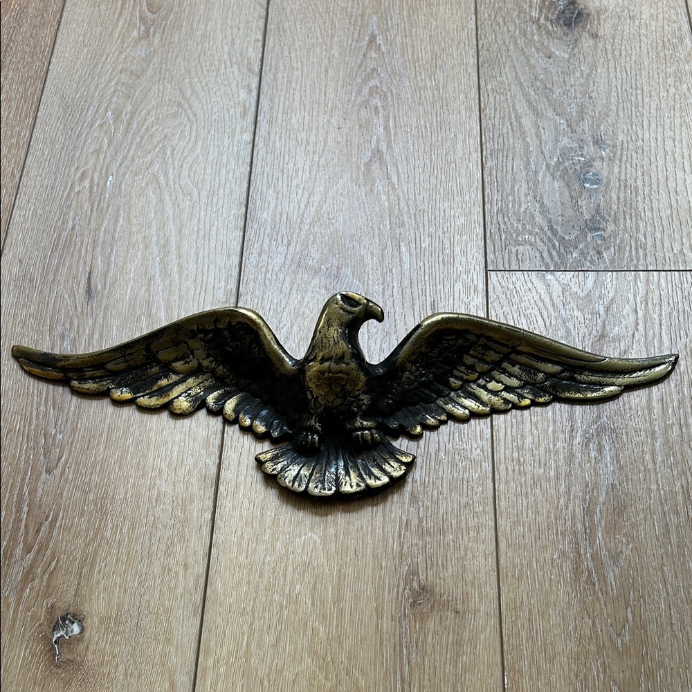 American Bald Eagle Cast Metal Brass Color 18”Wall Hanging Decor Vintage Japan